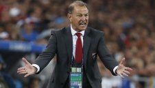 Де Биази: Огънахме се в защита