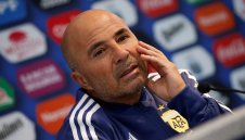 Сампаоли: Този отбор е на Меси