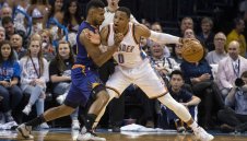 Уестбрук с 22 асистенции и 50-и трипъл-дабъл