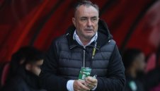 Треньорът на Берое „шокира“ след катастрофата: Можеше да водим с 3:0 до почивката