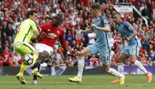 Висшата лига засенчи Ел Класико