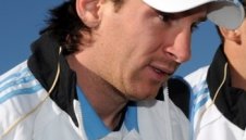 Лео Меси скочи срещу съдията от мача с Гърция