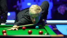 Нийл Робъртсън отново гледа към върха, удари здравo Шон Мърфи