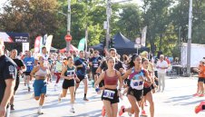 8000 души от 66 държави се пускат на маратона в София