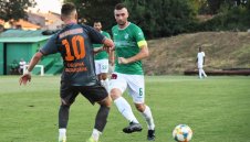 Берое загря за Левски с бой по Хебър - 4:1