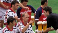 Легенди на Байерн: Удряме Юве!