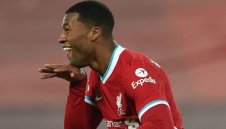 Ван Дайк поръчал на Вайналдум да вкара на Вълците