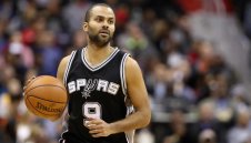 Легендата Тони Паркър спира с баскетбола