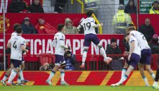 Борнемут размаза Нюкасъл, Джъстин Клуиверт с хеттрик + ВИДЕО