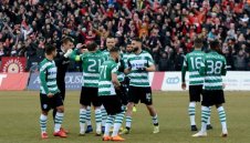 Битката за титлата се завърза: Черно море потопи и Лудогорец