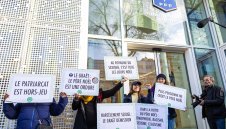 Погнаха боса на френския футбол за сексуален тормоз