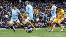 Манчестър Сити с нова издънка в битката за Топ 4