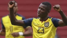 Трансферът е все по-близо, Юнайтед плаща 6 млн. евро за Кайседо