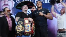 Джошуа да внимава срещу Кобрата, защото бягаше от купонджията Руис