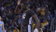 Голдън Стейт се измъкна срещу Денвър