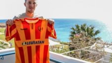 Ботев дава договор на Мицански