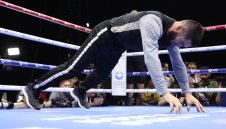 Бетербиев и Бивол минаха официалния кантар