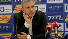 Новини от "Герена": Левски си плаща дълговете, но няма контакт с Васил Божков