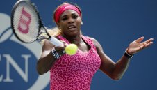 Серина продължава наказателната си акция на US Open