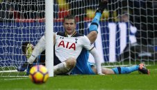 Тотнъм с мечтан старт на годината, размаза Уотфорд + ВИДЕО