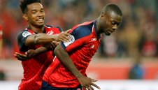 Интер и Атлетико (Мадрид) са готови да извадят 90 милиона за головата машина на Лил