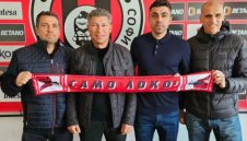 ОФИЦИАЛНО: Локо София обяви екипа на Балъков