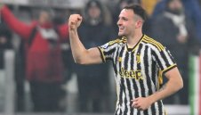 След 3 отменени гола, Юве излъга Фиорентина 1:0!