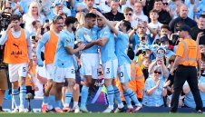 Двоен шамар за Манчестър Сити