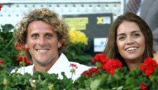 Форлан се утешава с испанска манекенка