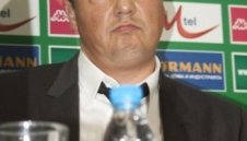Любо Пенев към холандците: Ние ви бием, вие печелите Евро 2012