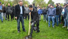 Боримиров направи първа копка за Гунди, Степан Хиндлиян го прекъсна