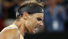 Има ли спиране? Надал измете корта с надежда №1 на Австралия