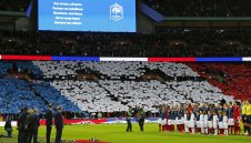 Англия надви Франция в повече от мач 