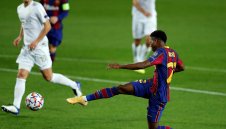 Нов кошмар за Ансу Фати: Младокът ляга под ножа за четвърти път