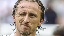 Модрич започна да дава акъл в Милан