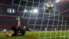 Кайзера за Буфон: Реагира като пенсионер при гола на Алаба