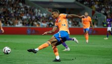 Мейсън Грийнууд продължава да вкарва във Франция