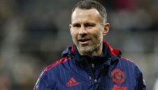 Райън Гигс напуска Юнайтед до 48 часа?