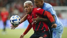 Барса форсира с Феномена II 