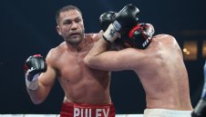 Велико! Кобрата може да се бие за световната титла на "Васил Левски"