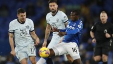 Уулвърхемптън – Челси