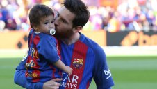 Защитник на Копенхаген в шок от жеста на Меси + СНИМКА