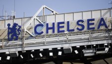 Челси взривява пазара с галактически трансфер