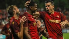 Бягство! Дуо си бие камшика от ЦСКА