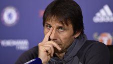 Конте с претенции за мачовете на Тотнъм