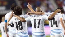 Уругвай напусна Копа Америка с чест + ВИДЕО