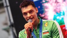Бомбардировач №1 на световното Алекс Николов: Сплотихме нацията!