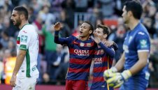 ПСЖ предпочита Неймар пред Роналдо