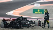 Хамилтън пое вината за удара с Ръсел: 100% моя грешка
