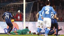 Голям Игуаин подчини Интер в дербито за върха